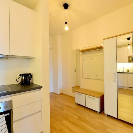 Appartement Self-Check-In With View & Free Parking à Vienne Extérieur photo